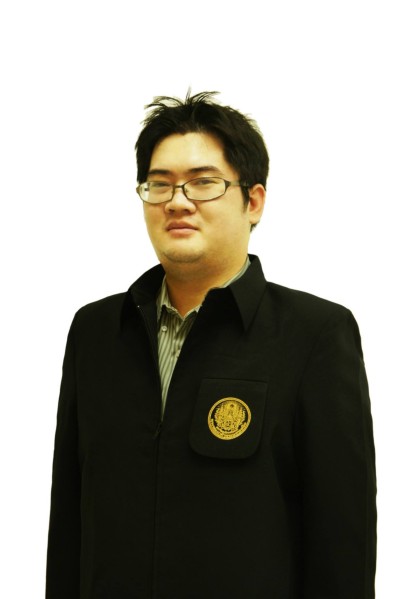 ธนะวัชร จริยะภูมิ.jpg